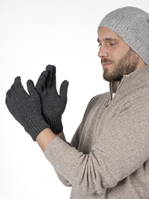 Man Glove